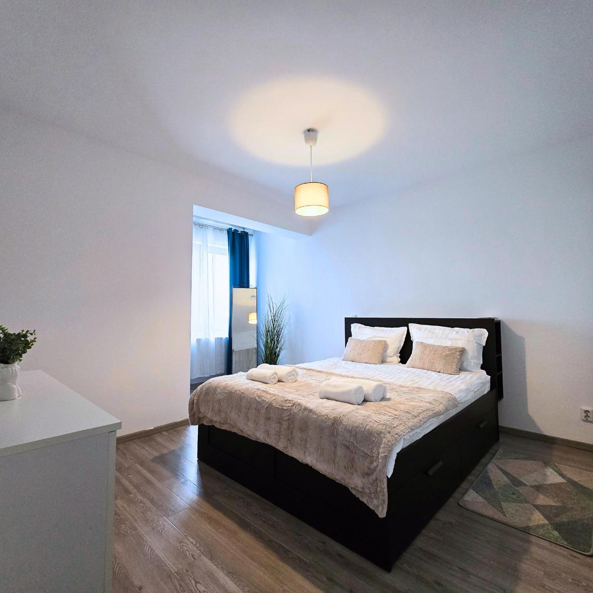 Apartment "Solar 48", Private Parking, One Bedroom 부쿠레슈티 외부 사진