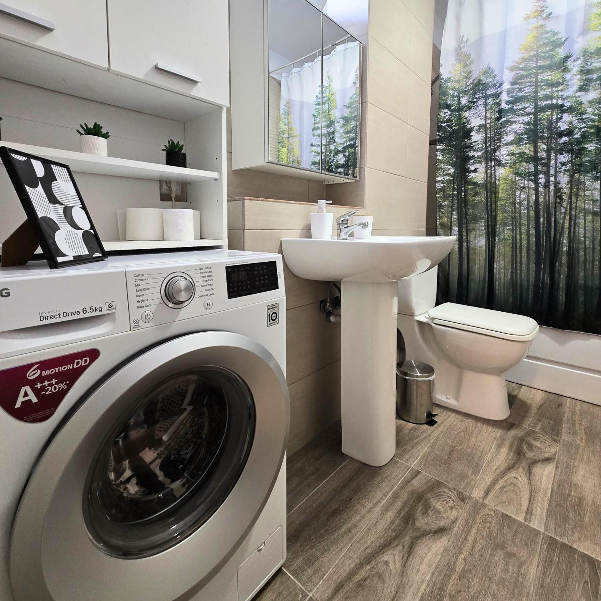 Apartment "Solar 48", Private Parking, One Bedroom 부쿠레슈티 외부 사진
